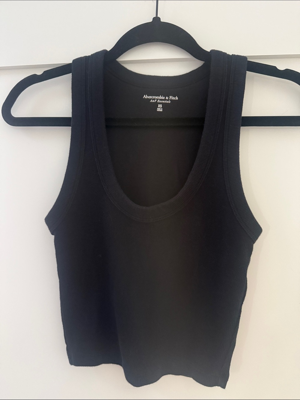 Abercrombie & Fitch Essentials Black Scoop Neck Ribbed Tank - Picture 2 of 2